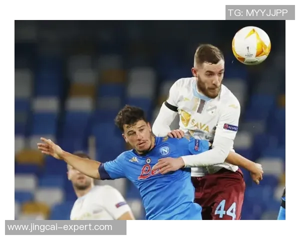 意甲激战曼联大胜巴萨五球狂潮乌龙球瞬间点燃全场热情 意甲激战曼联大胜巴萨五球狂潮乌龙球瞬间点燃全场热情