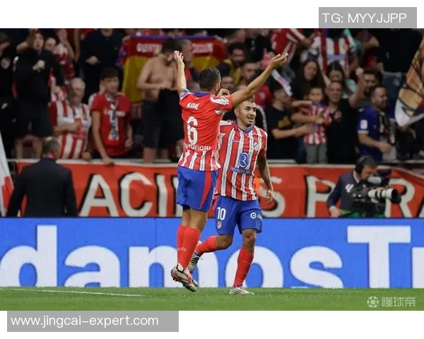 西甲激战：多特蒙德与马竞战成平局乌龙球引发全场热议